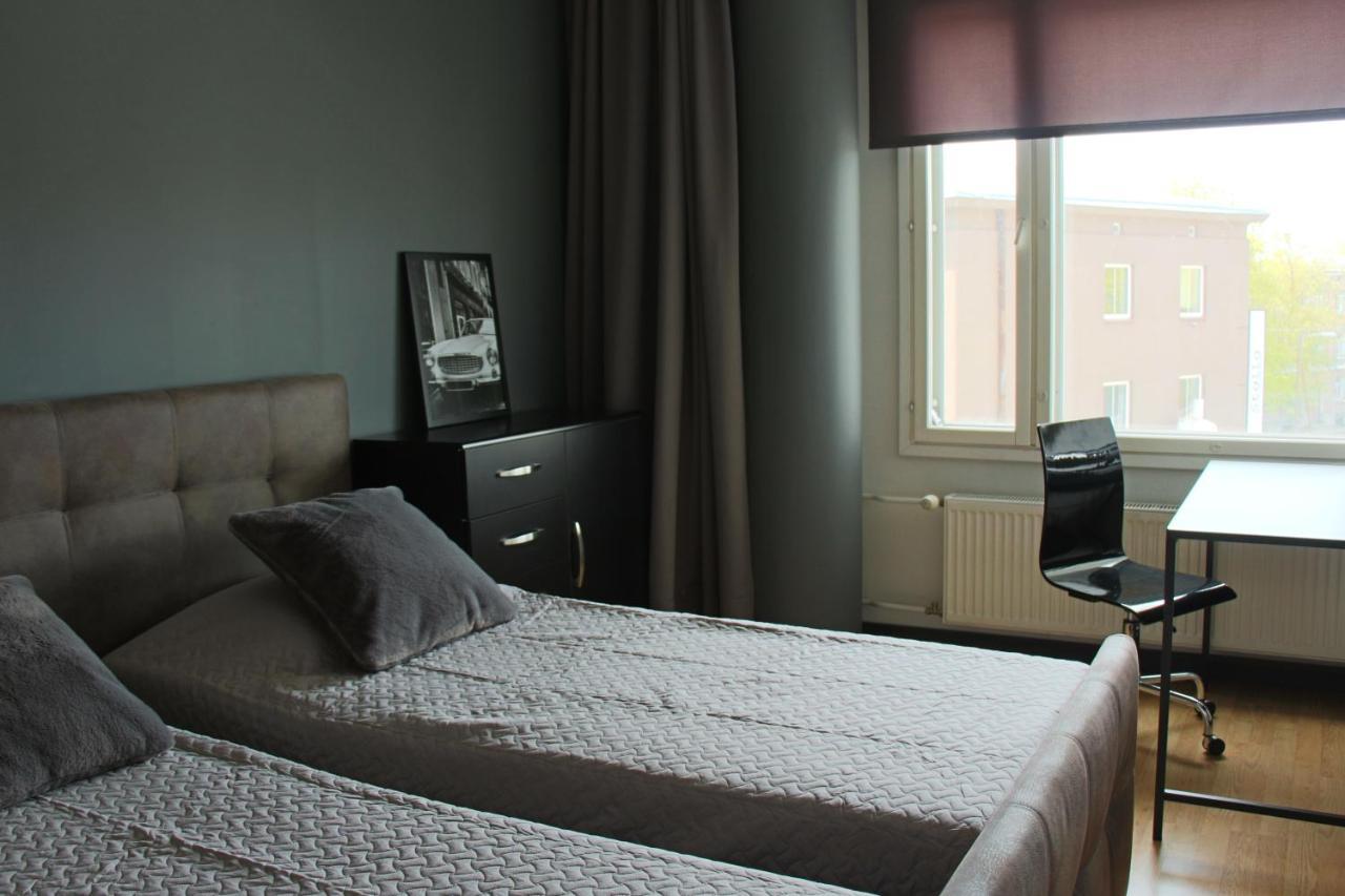 New Modern 4-room With Big Balcony And Undeground Parking In Center Of Butas *